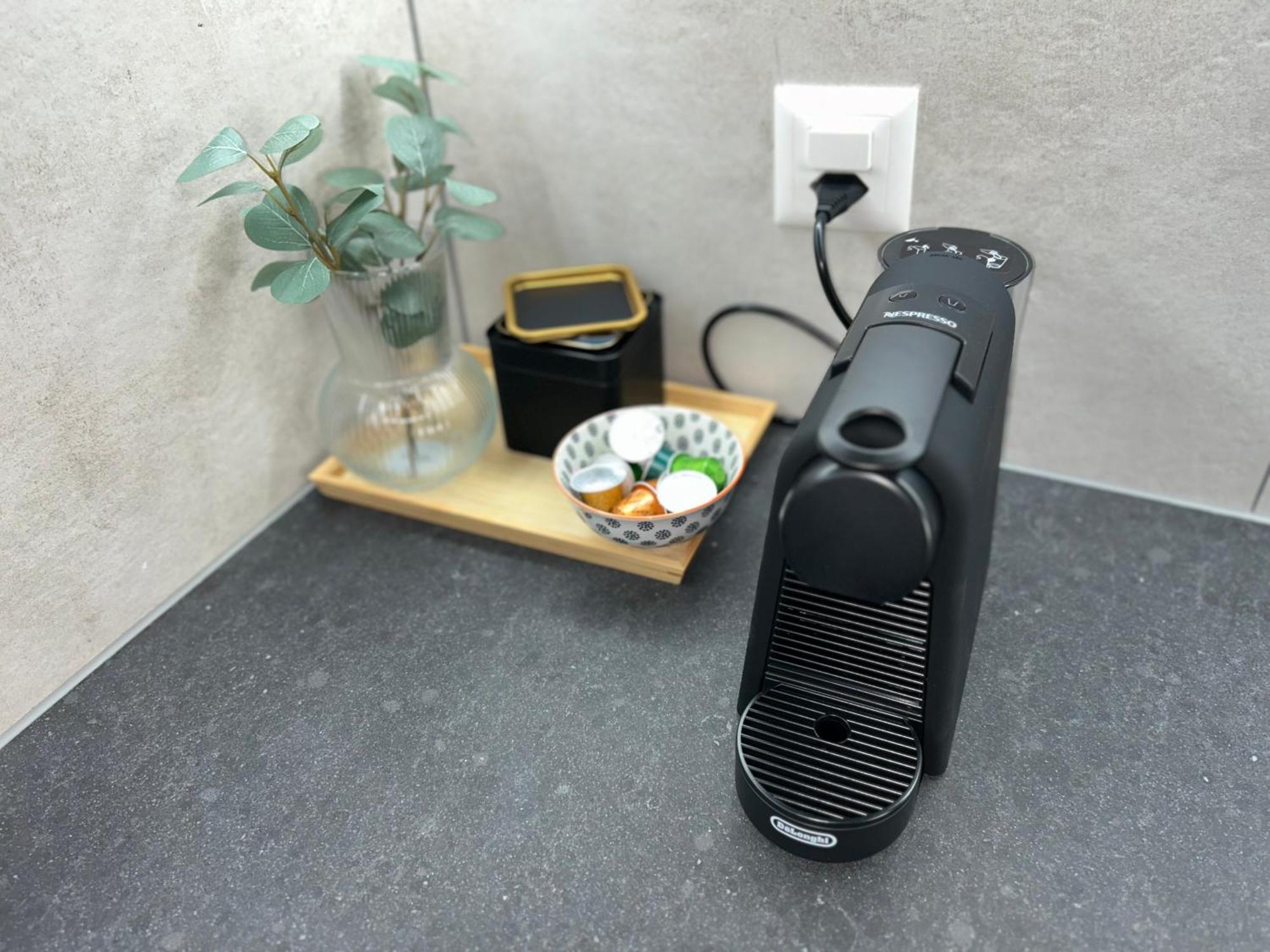Jasminkas Host 1, Ruhig, Gratis Parkplatz Balkon & Im 1, Stockwerk Apartment *