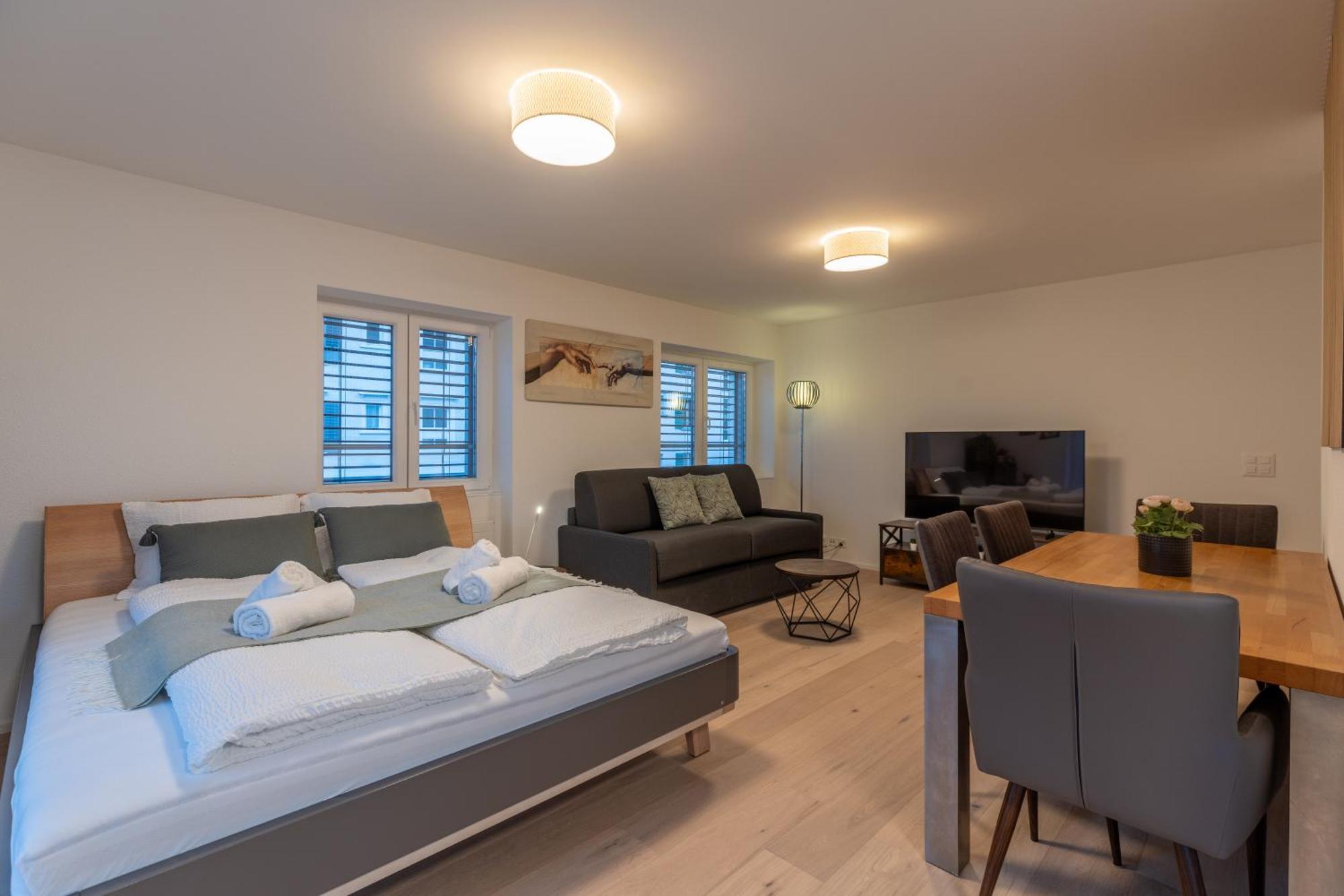 Jasminkas Host 1, Ruhig, Gratis Parkplatz Balkon & Im 1, Stockwerk Apartment *