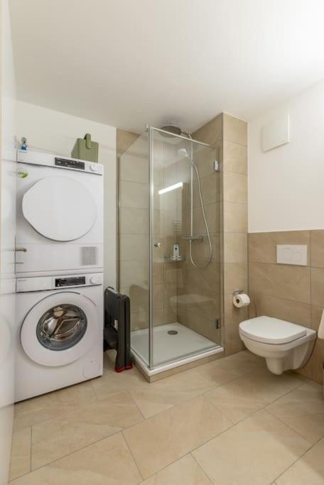 Jasminkas Host 1, Ruhig, Gratis Parkplatz Balkon & Im 1, Stockwerk * St. Gallen