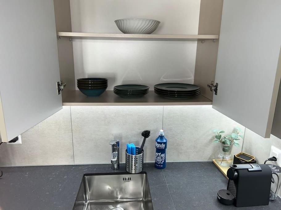 Jasminkas Host 1, Ruhig, Gratis Parkplatz Balkon & Im 1, Stockwerk