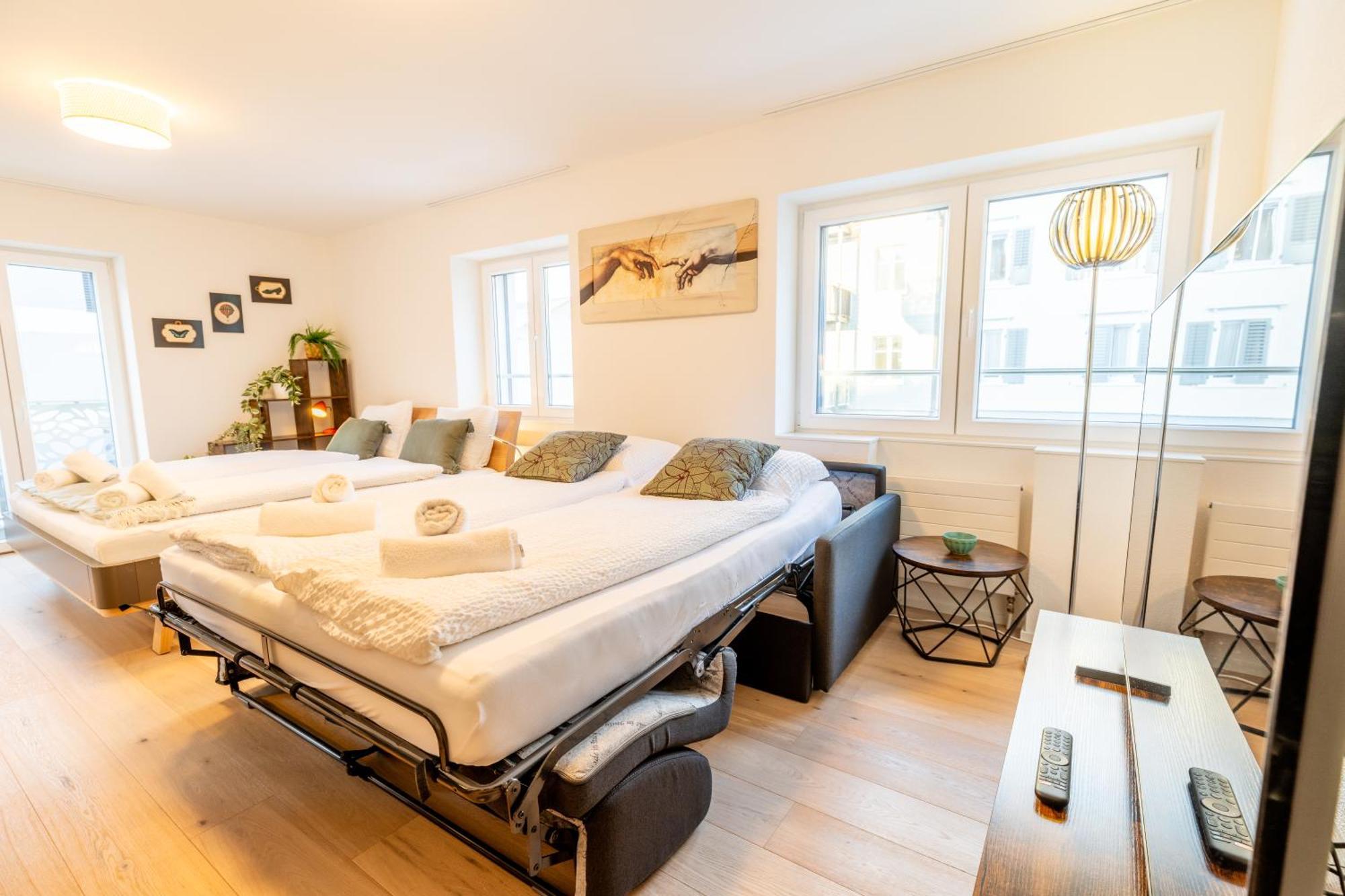 Apartment Jasminkas Host 1, Ruhig, Gratis Parkplatz Balkon & Im 1, Stockwerk