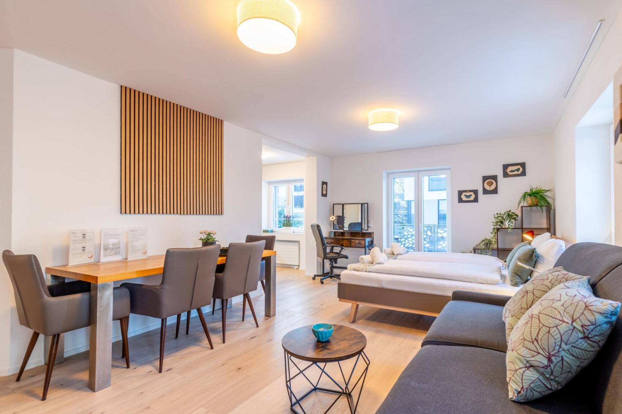 Apartment Jasminkas Host 1, Ruhig, Gratis Parkplatz Balkon & Im 1, Stockwerk *