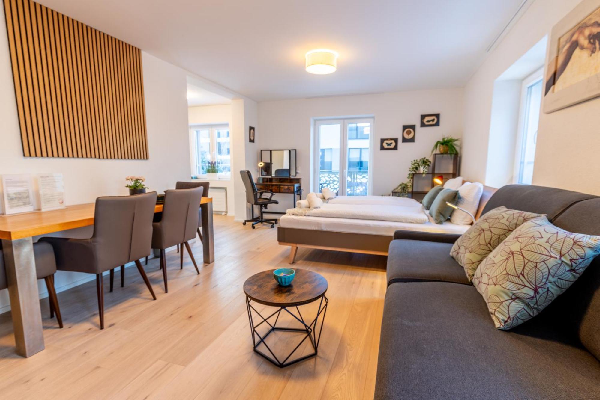 Jasminkas Host 1, Ruhig, Gratis Parkplatz Balkon & Im 1, Stockwerk Apartment St. Gallen